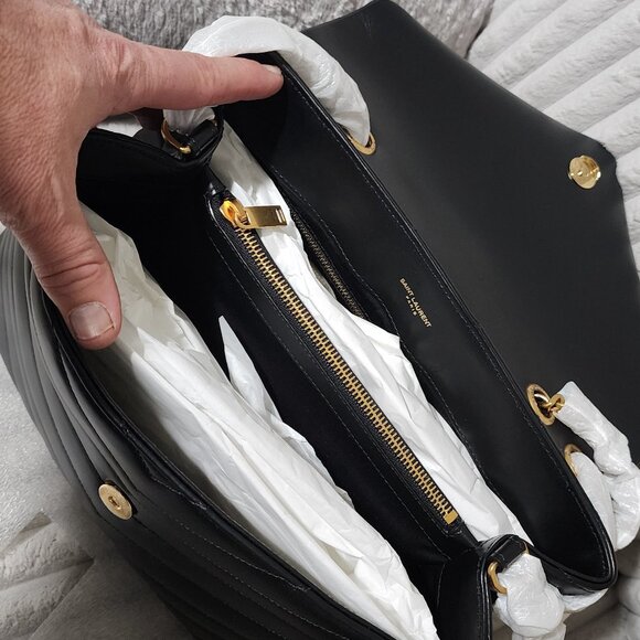 Saint Laurent ENVELOPE MEDIUM in MATELASSÉ lambskin - Picture 14 of 15